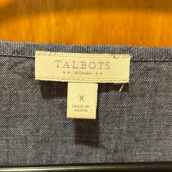 Talbots Blue Chambray Top - Picture 2 of 4